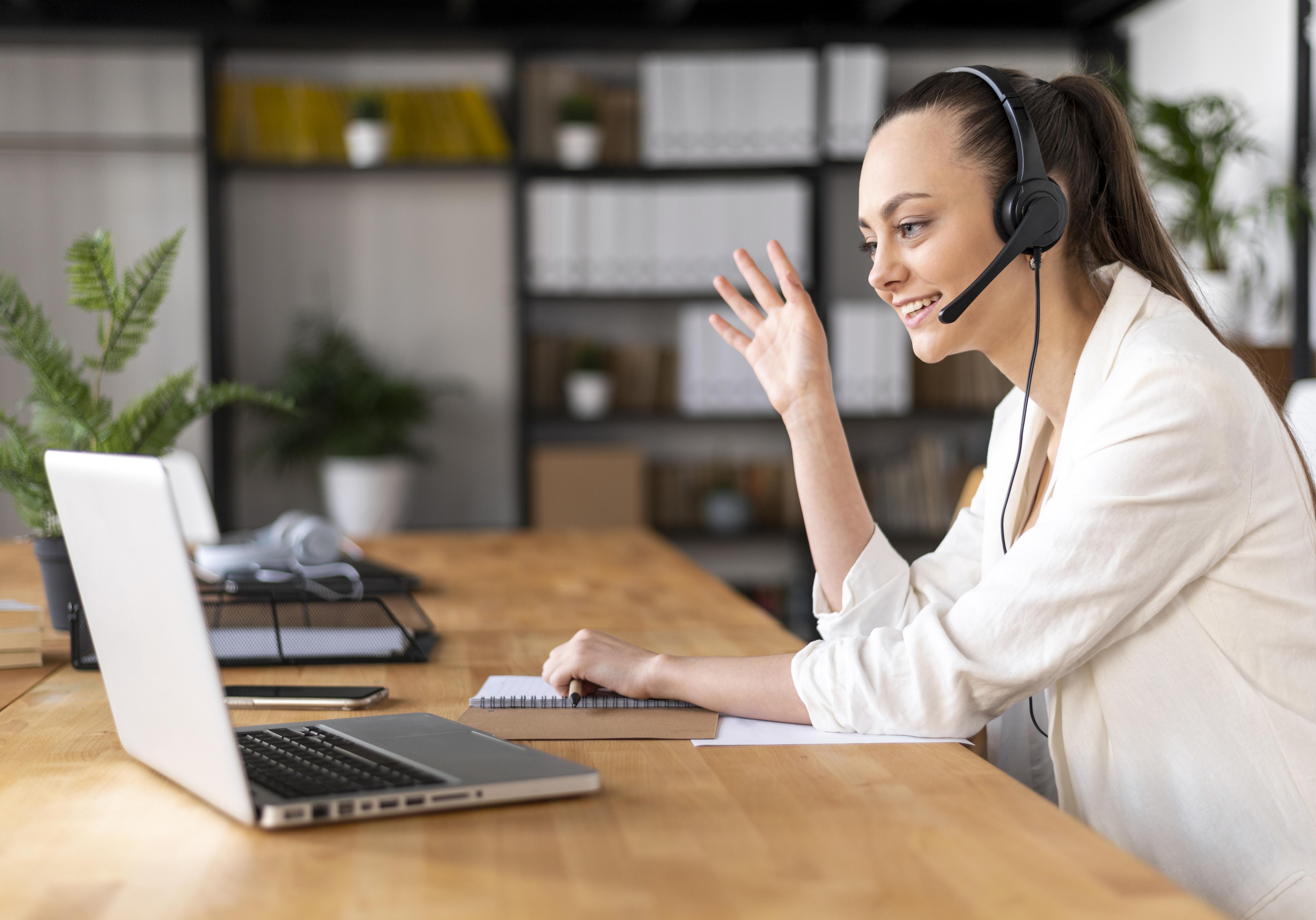 Top 5 Benefits A Business Gets From Customer Support Outsourcing