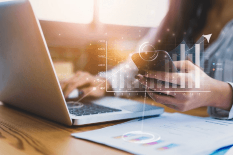 A woman conducts Social listening
